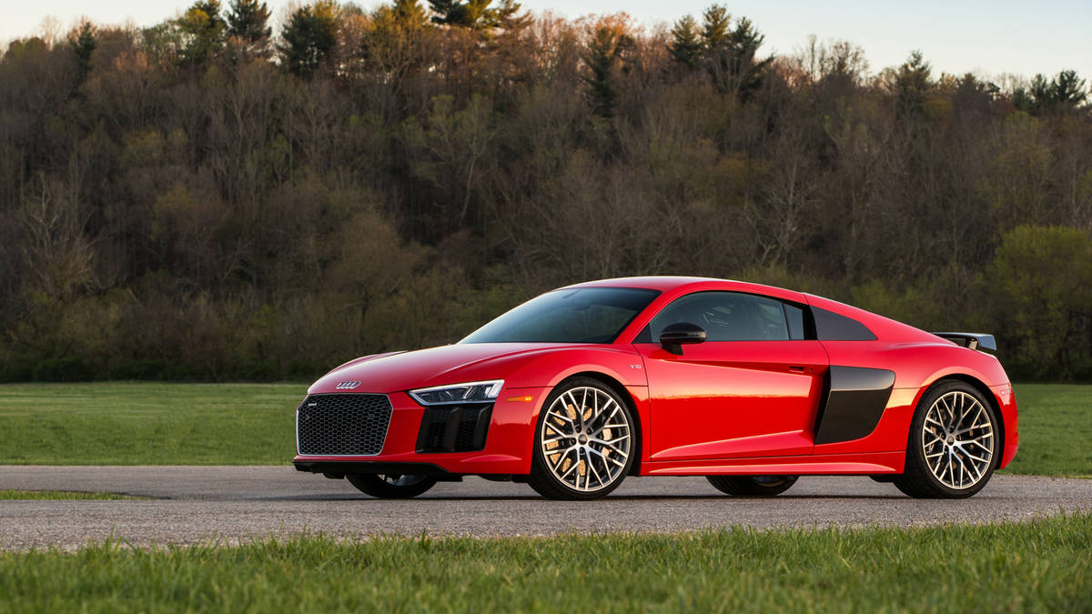 medium-1412-2017audir8v10plus