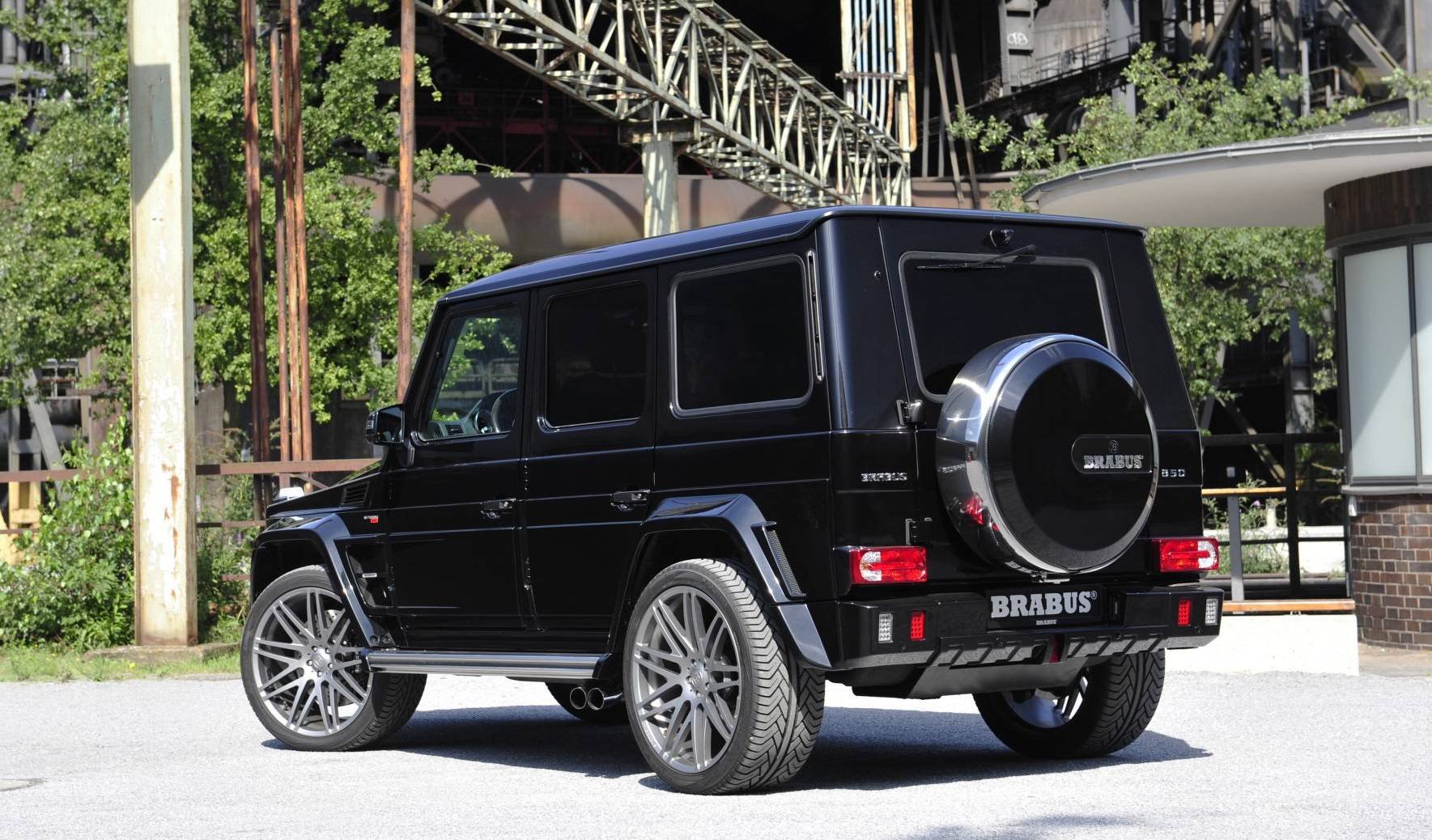 1441955075_850-silnyy-vnedorozhnik-mercedes-brabus-g63-widestar-3