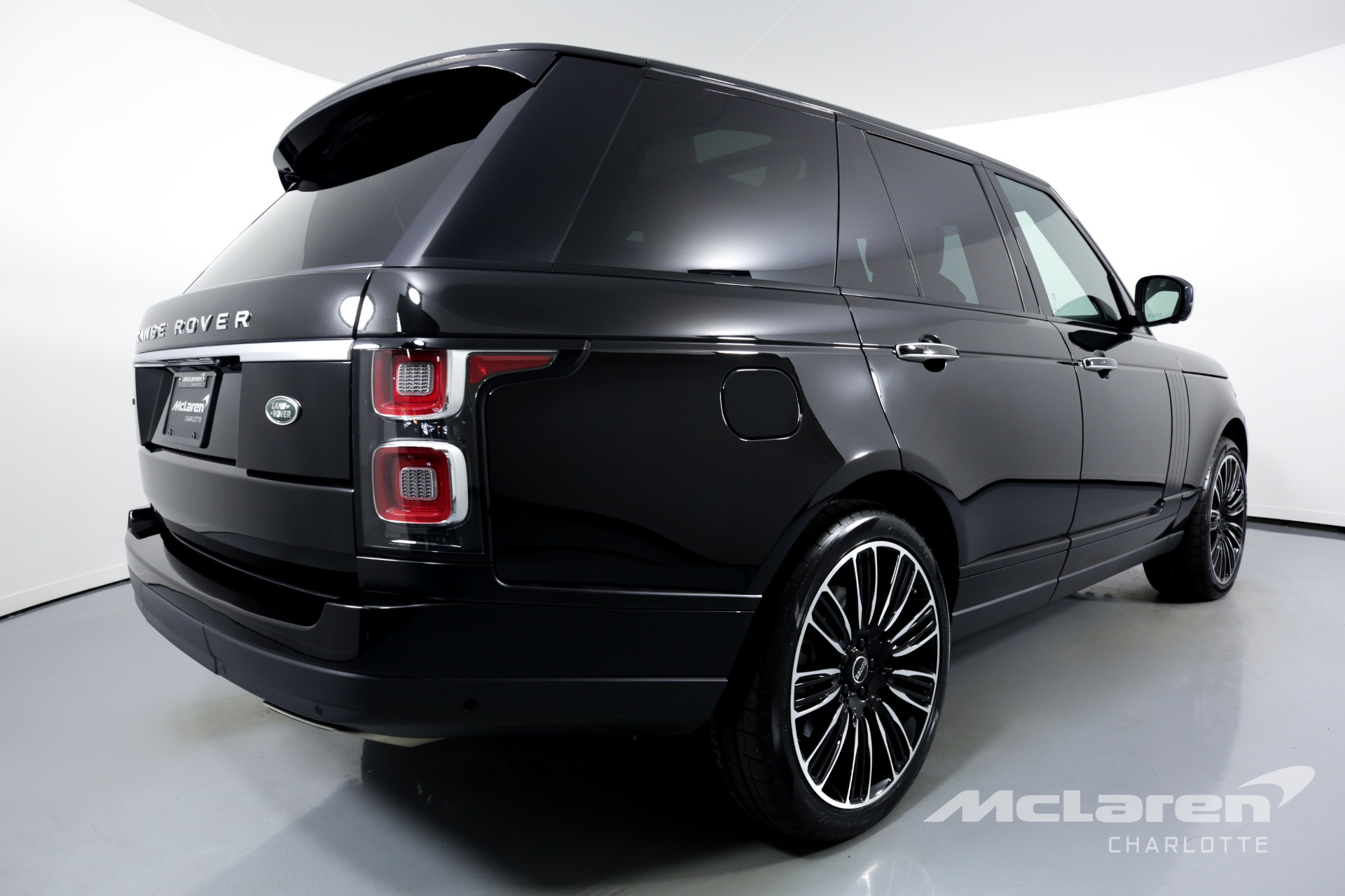 Used-2019-Land-Rover-Range-Rover-Autobiography
