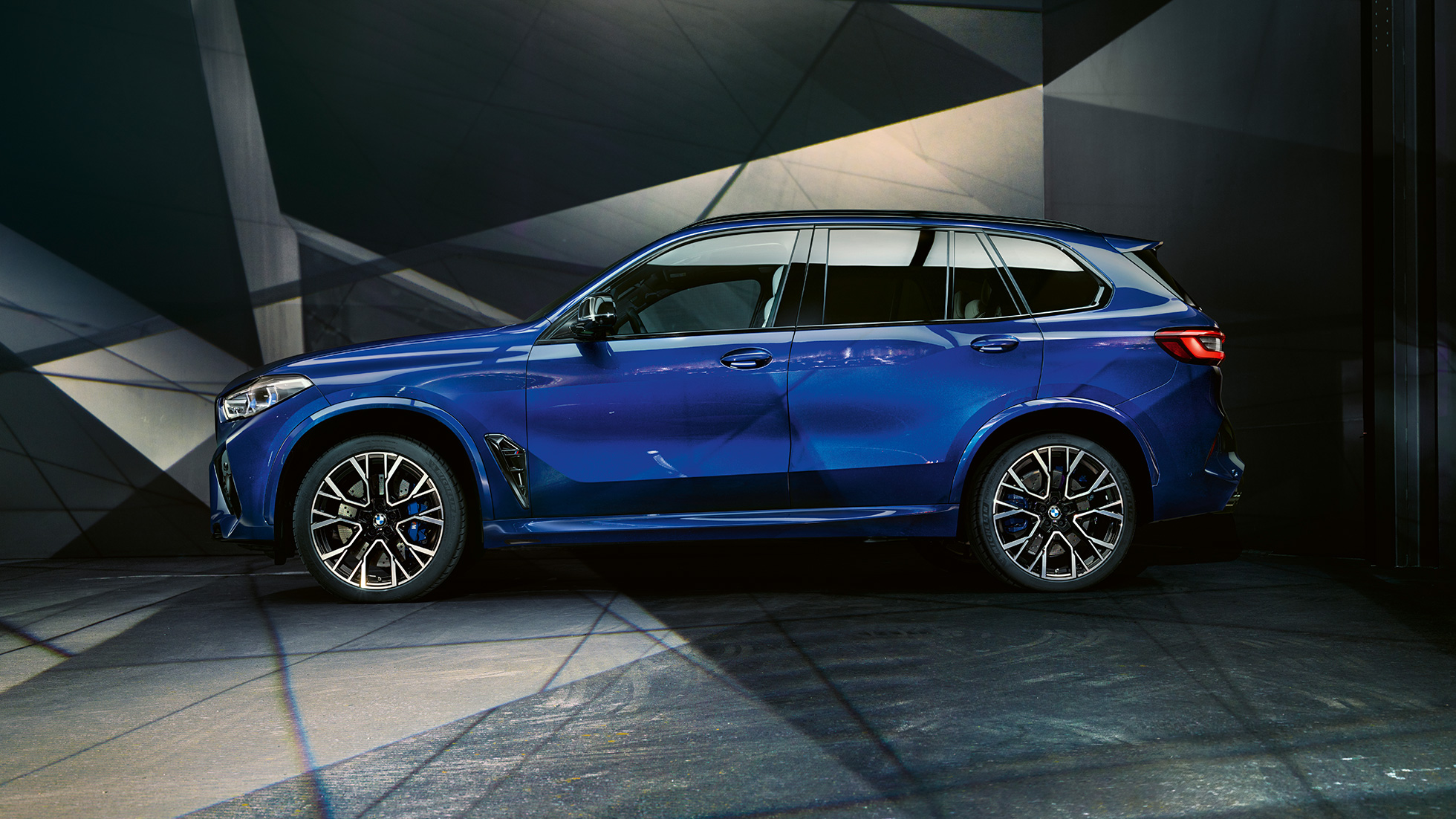 bmw-x5-m-inspire-mg-competition-desktop-03