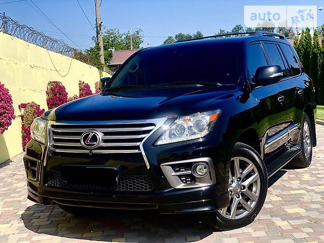 Lexus_LX-570__292600484f