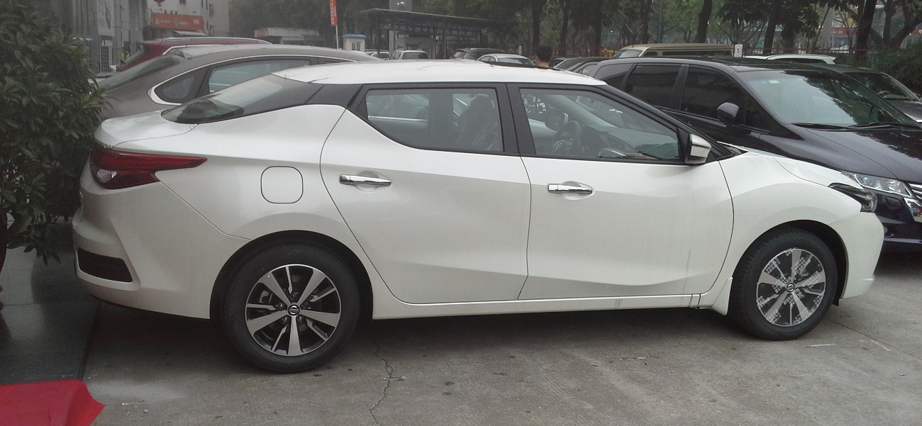 Nissan_Lannia_02_China_2016-03-30