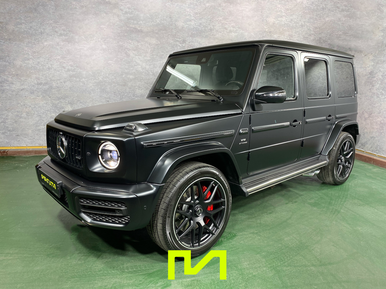 52827-new-mercedes-benz-g-class-amg-63-g-tronic-4matic-kiev-2020-1