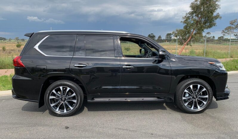 Brand-New-Lexus-LX-LX570-S-Auto-4x4-2021-3-798x466