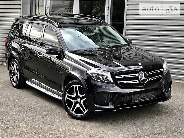 Mercedes-Benz_GLS-500__235383237f