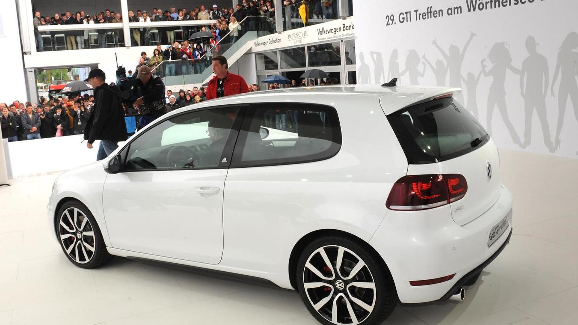 2010-201531-vw-golf-gti-adidas1