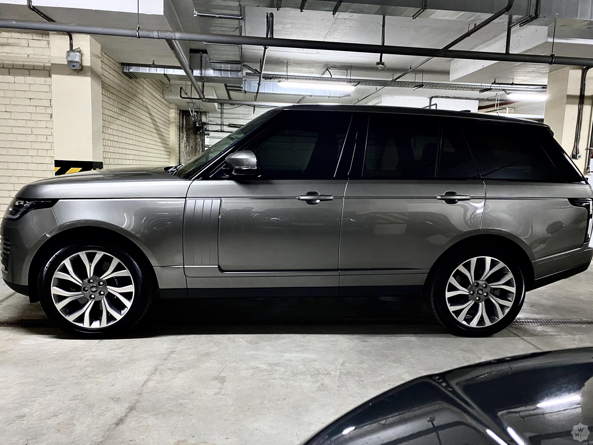 52745-luxury-new-suv-land-rover-range-rover-30d-individual-kiev-2018-33